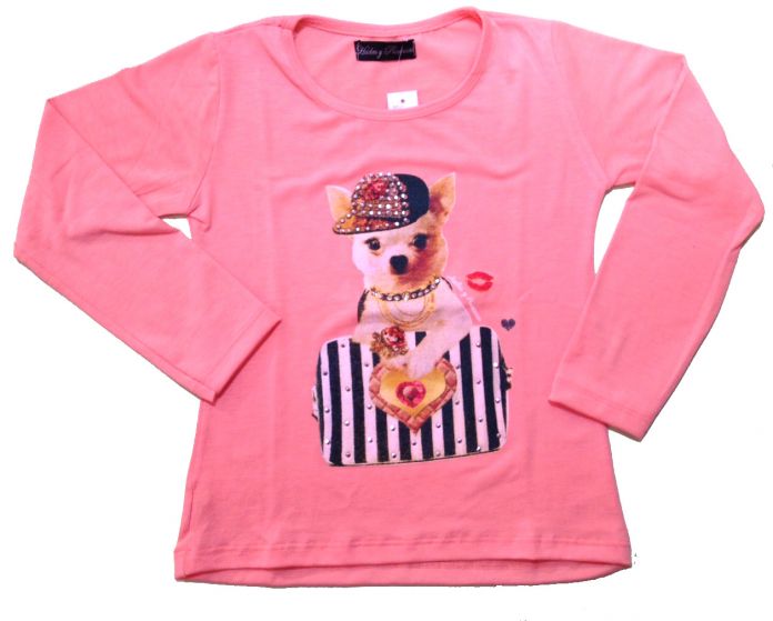 Remera Manga Larga Estampada con Perro con Gorra y Tachas