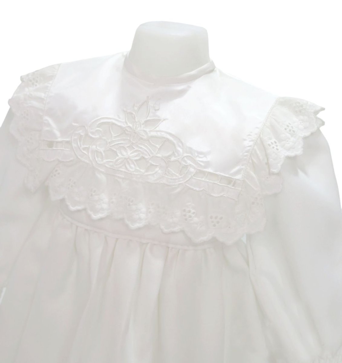 Vestido de Bautismo Manga Larga con cuello bordado