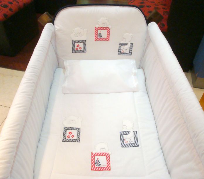 Catre de dormir Azul Marino con Blanco - 3 osos con cuadrito