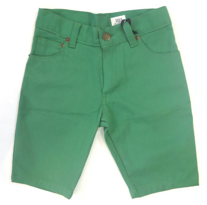 Bermuda de Gabardina