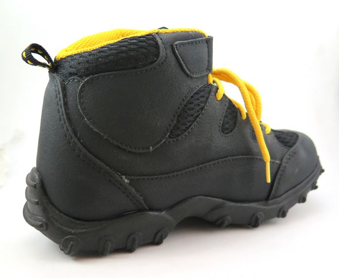 Borcego Bota  de Cuerina y Tela Con Cordon y Velcro