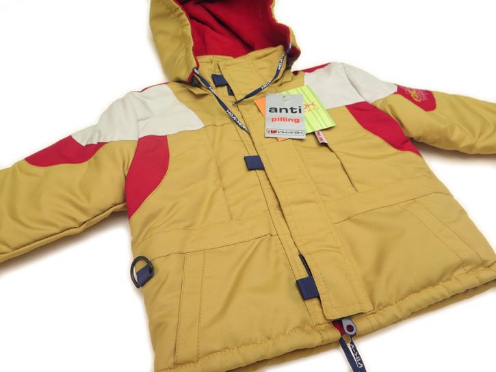 Campera con Capucha Desmontable - Interior en Polar