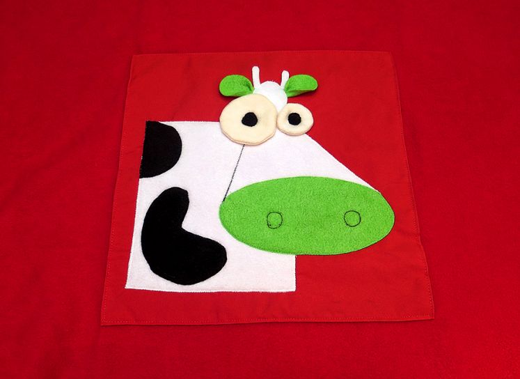 Frazada de Polar Bordada Con Cara de Elefante Cuna y Funcional