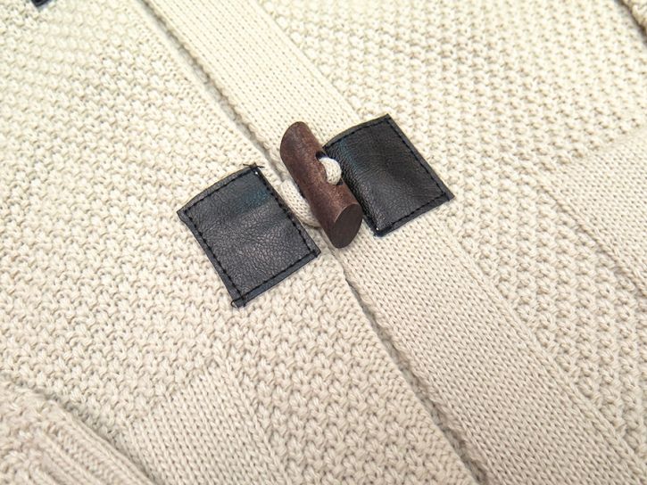 Saco Tejido Con Alamar Con Capucha