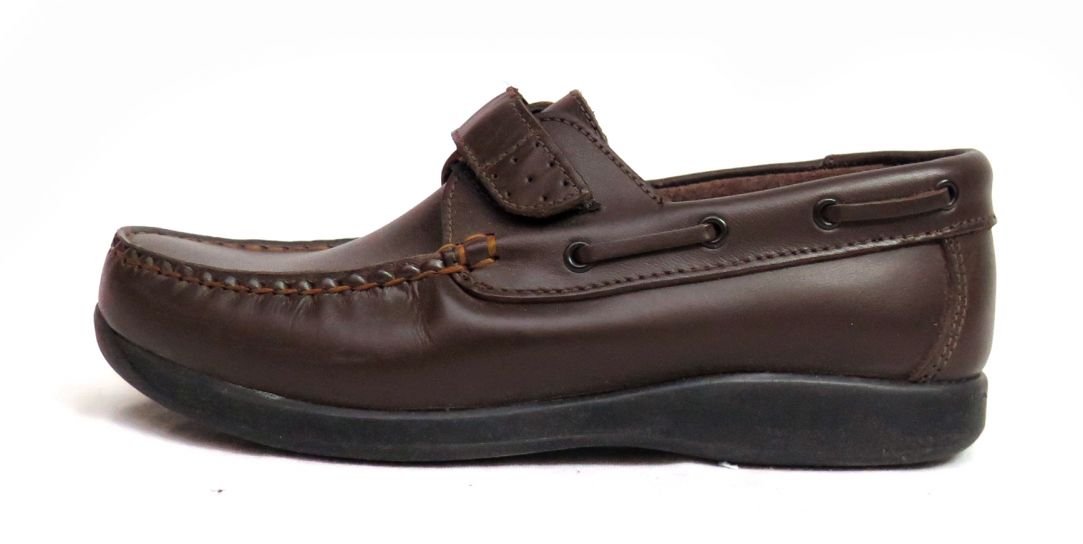 Zapato Colegial Nautico con velcro