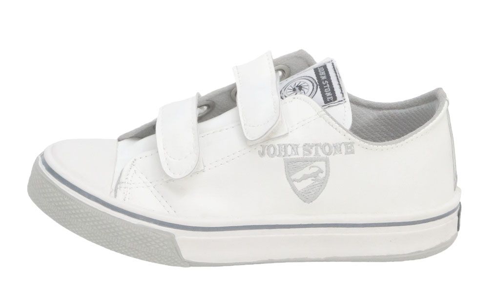 Zapatillas de Cuerina Con Velcro