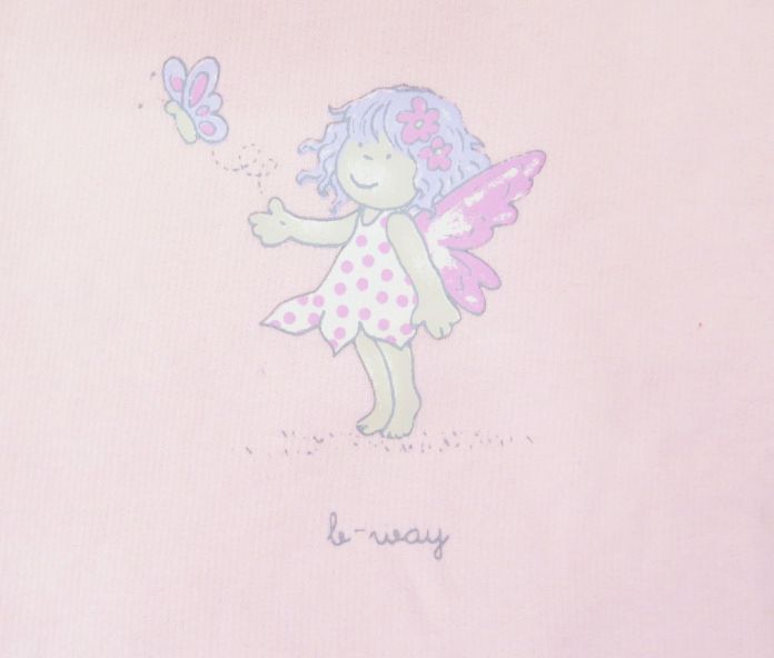 Buzo de Algodon Frizado Sin Capucha Estampado Nena y Mariposa