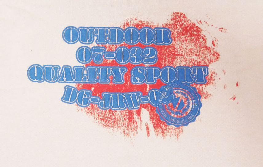 Buzo de Algodon Frizado Combinado Estampado Outdoor