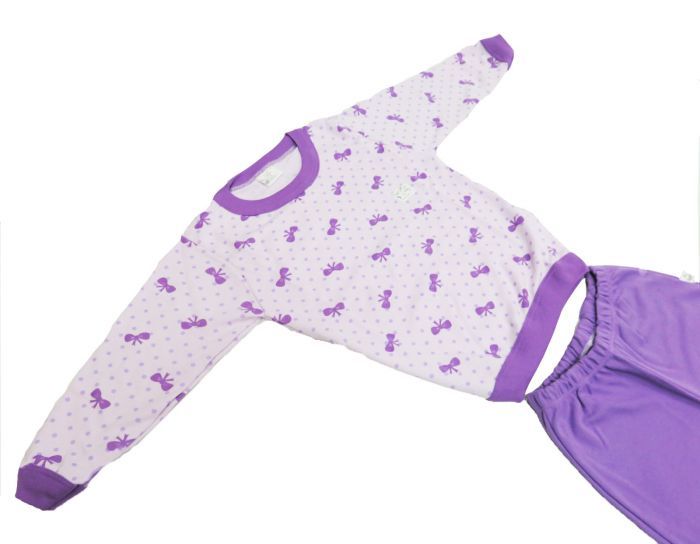 Pijama Invierno Remera Manga Larga y Pantalon Estampado Lunares y Moños