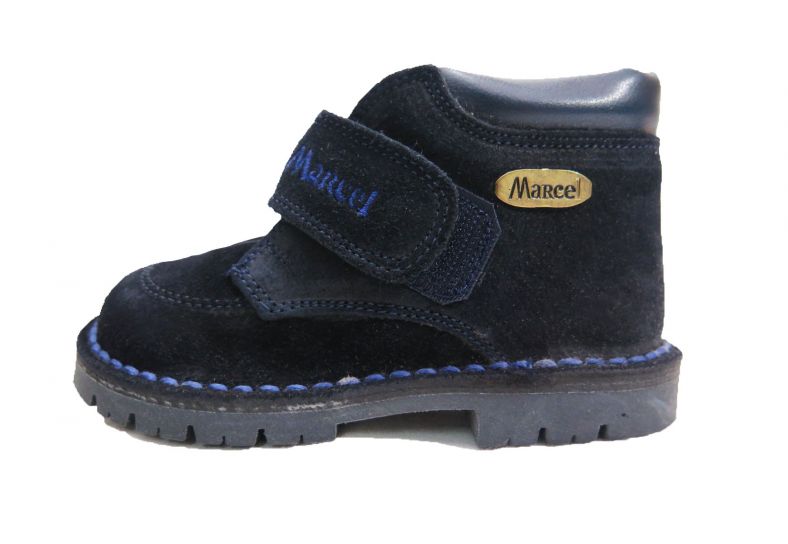 Bota de Gamuza Con Velcro Fray Mocho
