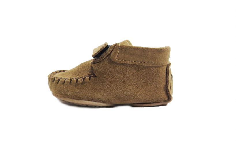 Bota Tipo Mocasin Gamuza con Velcro - Abrojo