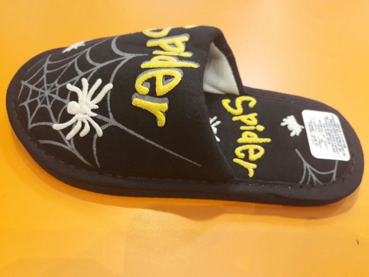 Chinela Punta Cerrada Spiderman Hombre Araña