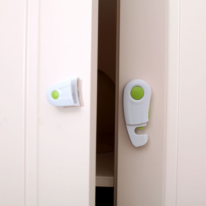 Traba para puertas de alacenas