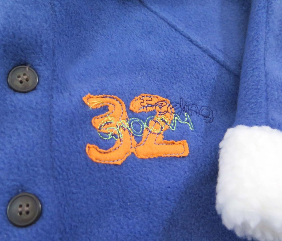 Campera de Polar con Cordero Bordada