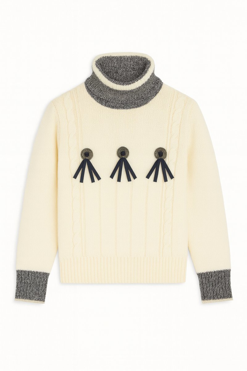 Pullover Sweater Media Polera y Botones con Flecos