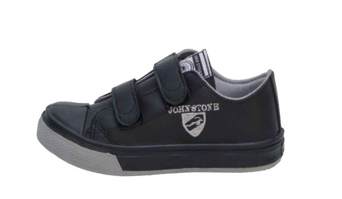 Zapatillas de Cuerina Con Velcro