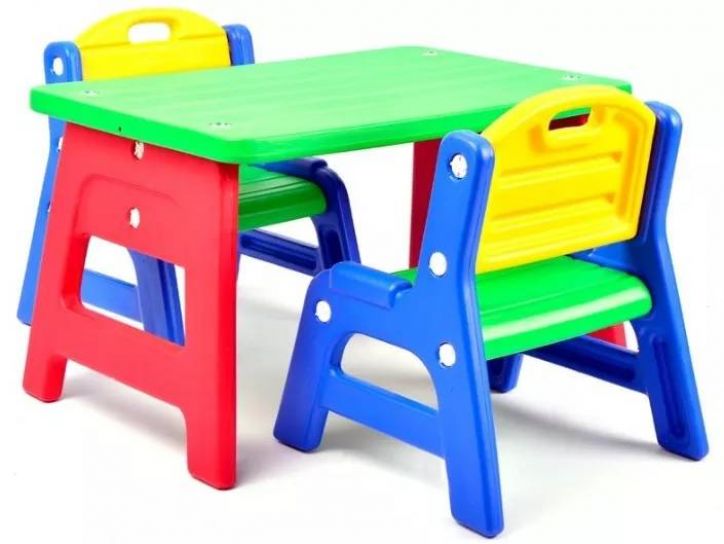 OUTLET Juego de Mesa y 2 sillas plasticas OFERTA