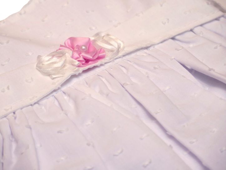 Vestido Nena Plumeti Con Flor Rosa Y Bombacha