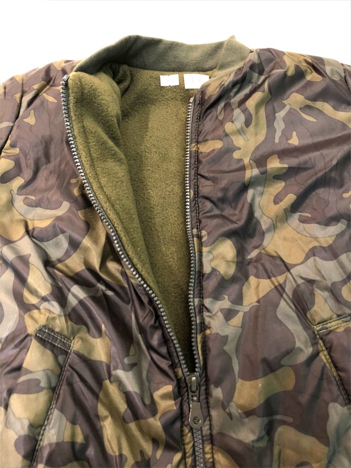 Campera De Abrigo Camuflada - Cintura Elastizada - Con Polar Interno - Sin Capucha