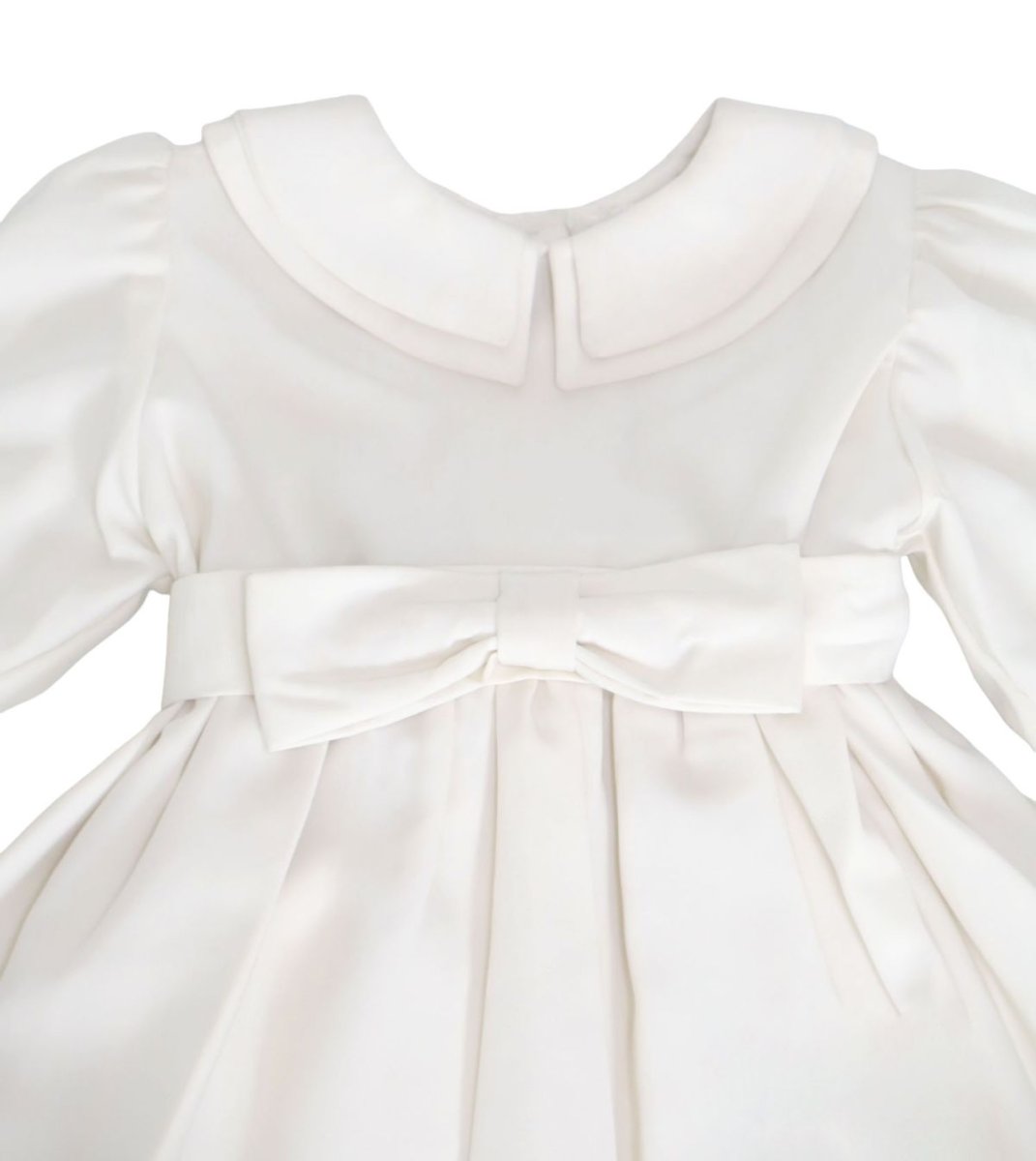 Vestido de Bautismo seda fria con cuello manga corta