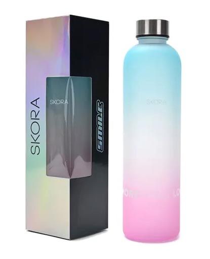 Botella Plástica Con Tapa de Silicona Smile . 1Litro