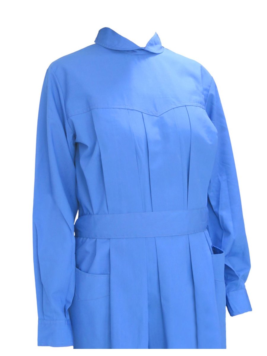 Guardapolvo 3 Tablas prendido atras