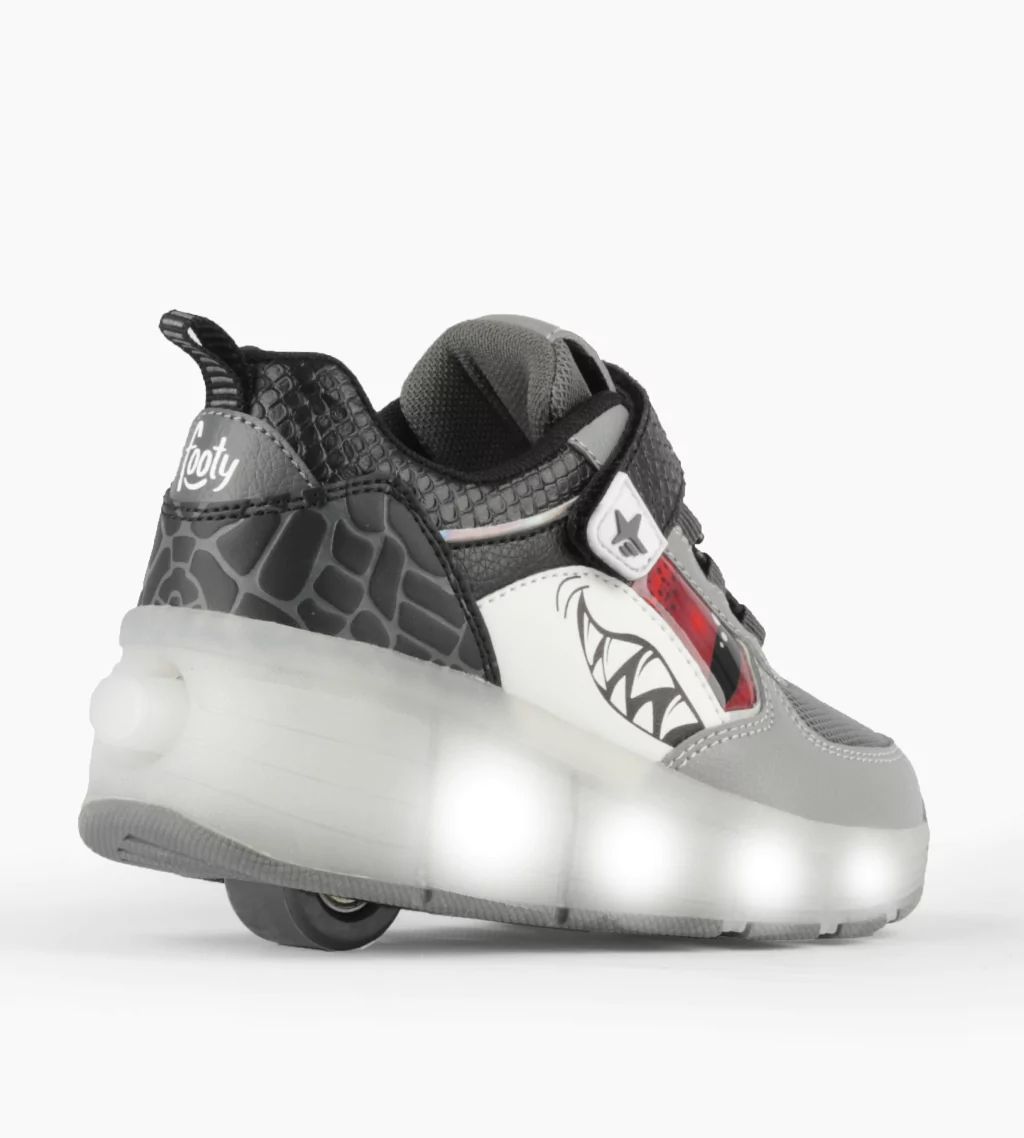 Zapatilla Con Rueda Luz Led Recargable - Roller
