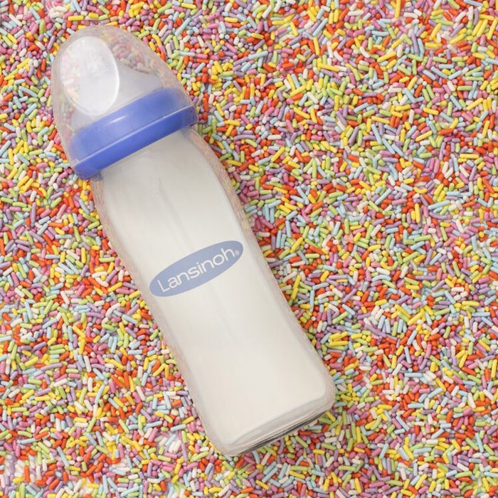 Mamadera Con Tetina Naturalwave 240ml