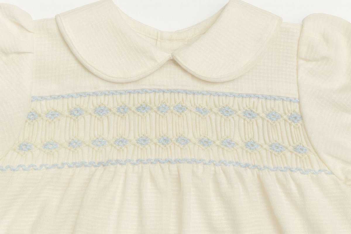 Enteritos Babucha pique con punto smock borado