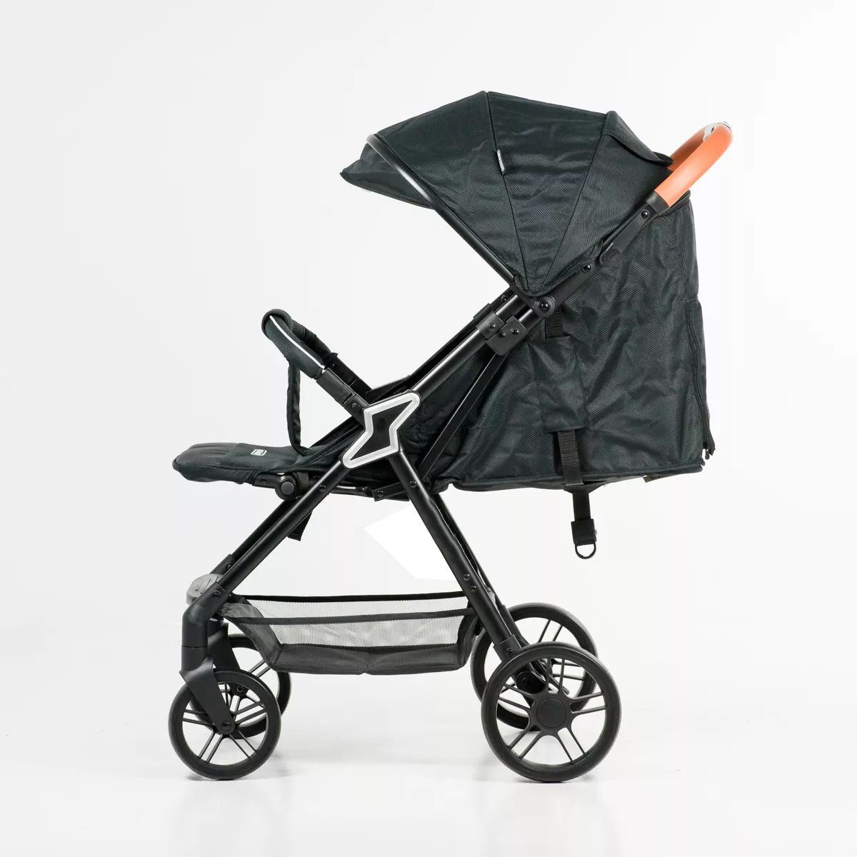 Cochecito Mega 133 Ultracompacto Bebe Liviano