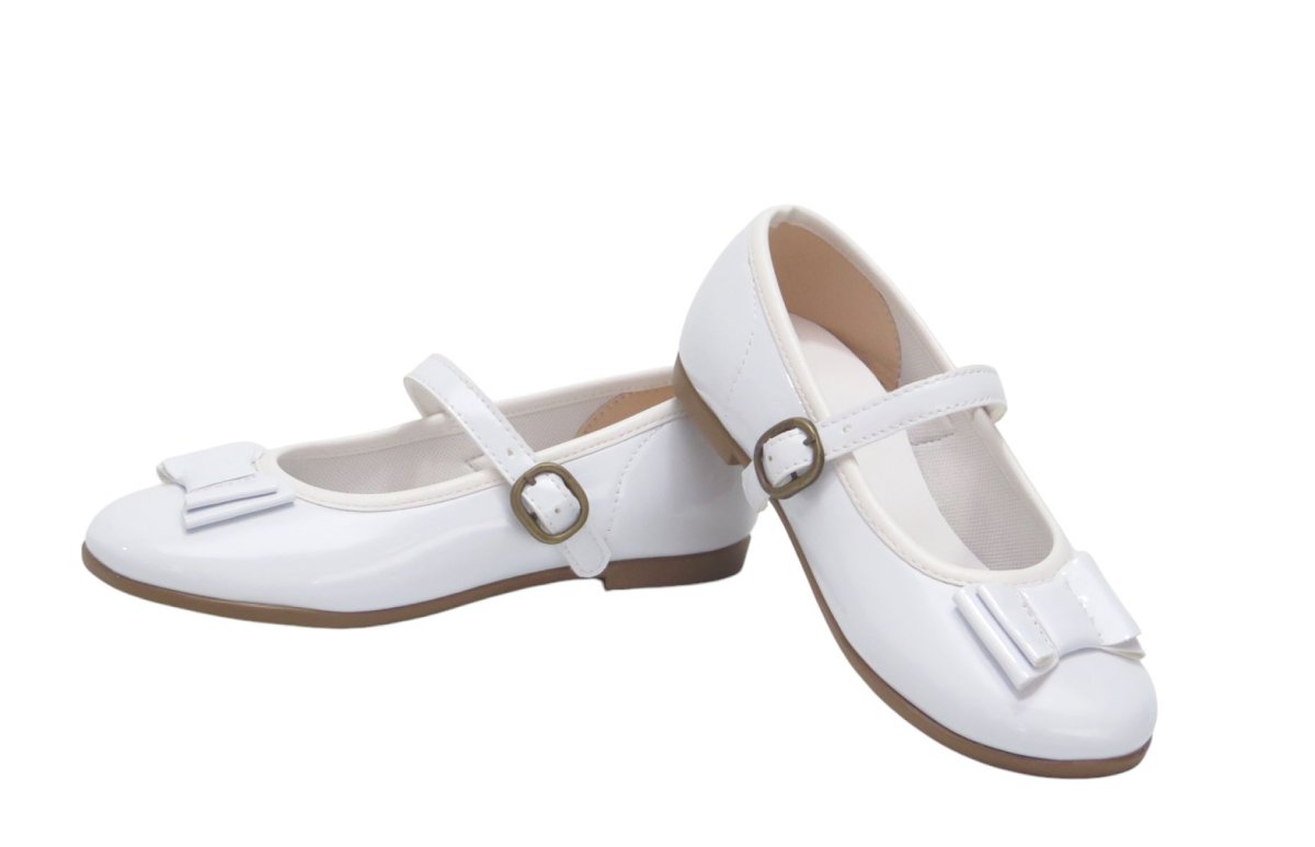 Guillermina Charol con moño