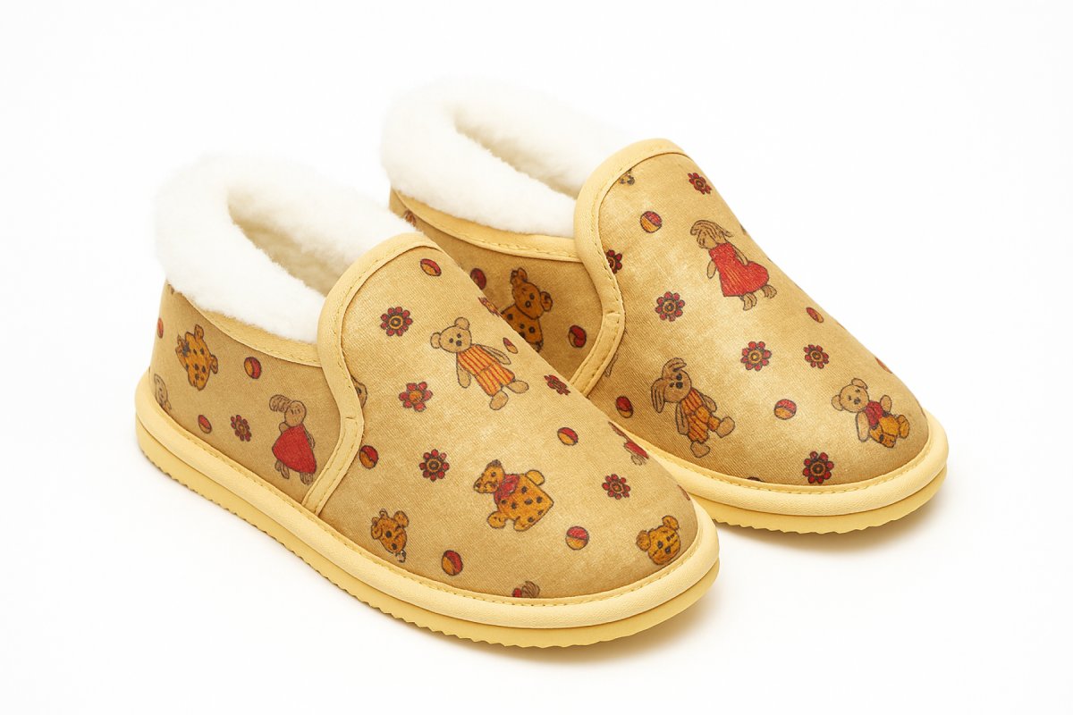 Pantufla Piel Con Corderito Interno  Estampada