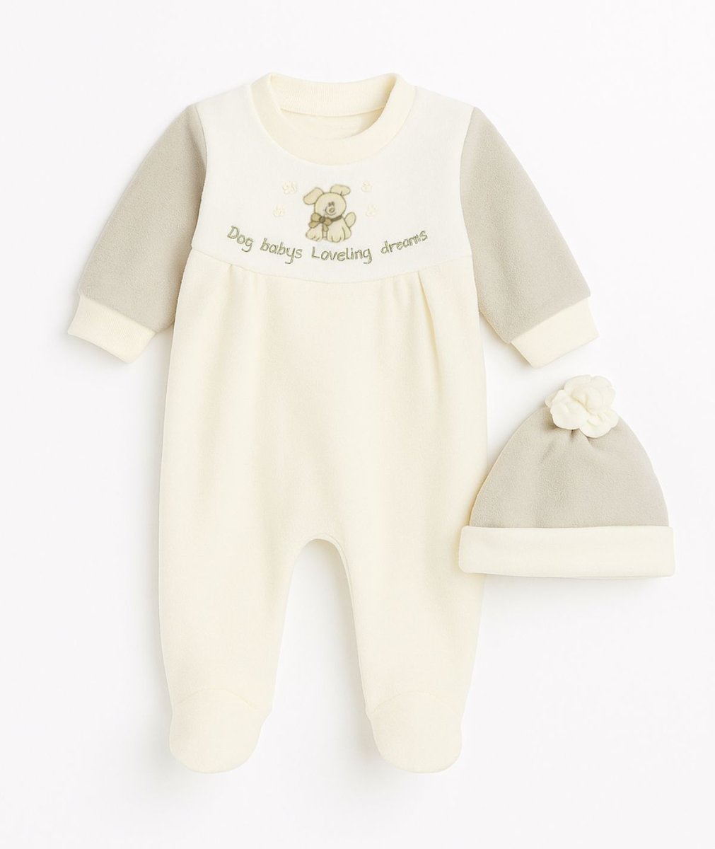 Enterito de Polar con Pie Perro Bordado - Con Gorro