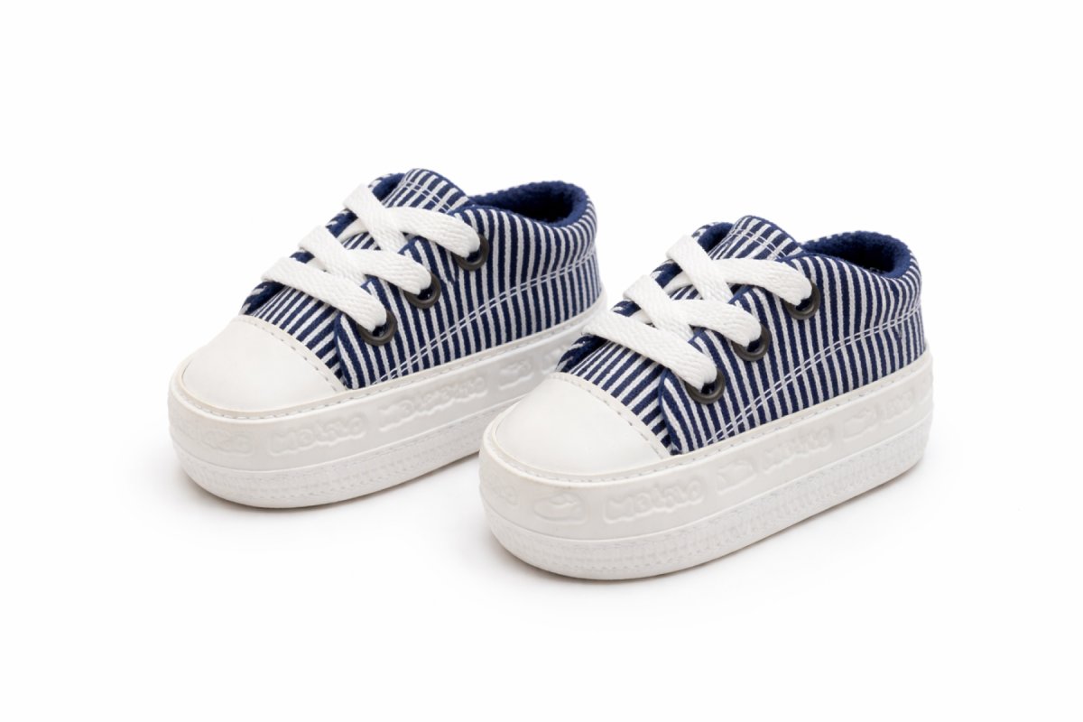Zapatilla Lona Con Base Cordones Rayada