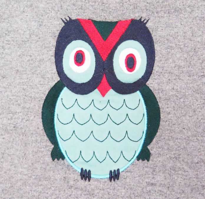 Buzo de Algodon Frizado Con Buho  Bordado