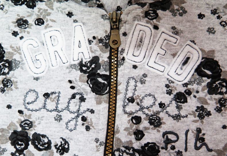 Campera de Algodon Frizada Estampado Flores