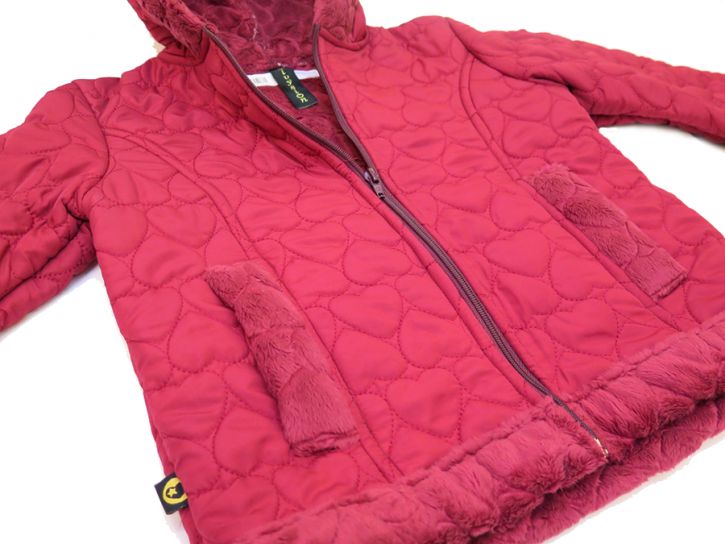 Campera con capucha - Interior en piel - Matelasse con corazones