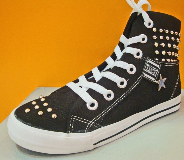 zapatillas Botas Botitas basket con tachas