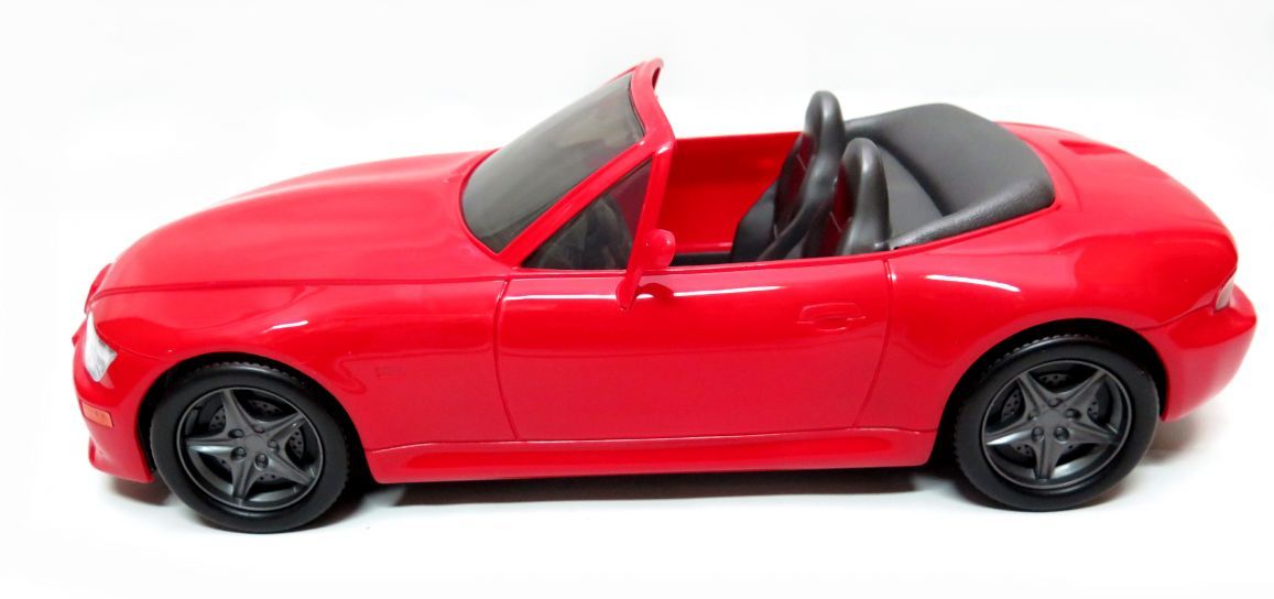 Auto Roadster convertible grande apto para muñecas/os articuladas/os en caja con visor