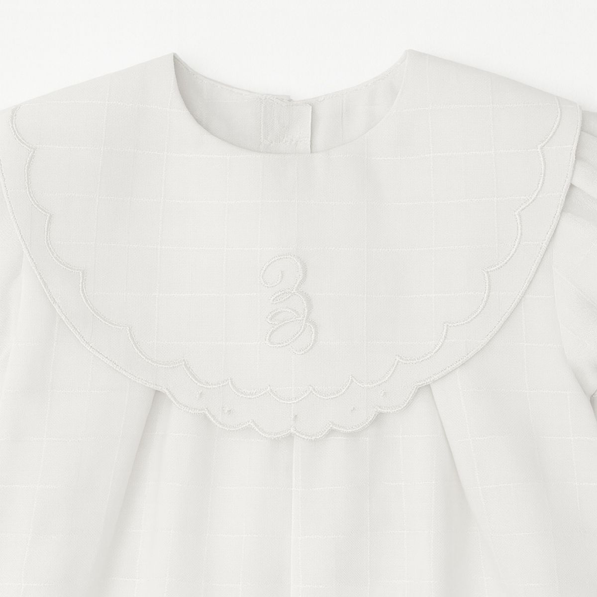 Enteritos Babucha Batista labrado con cuello bordado