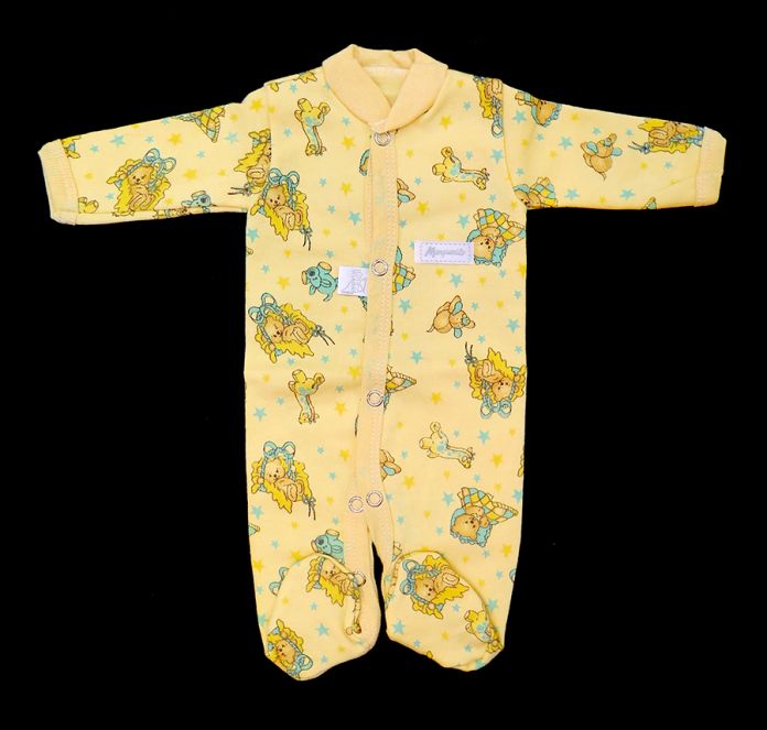 Enterito Frisado Manga Larga Estampado Con Pie 4 Broches Adelante