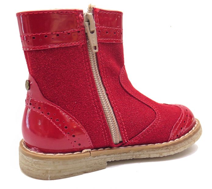 bota con cierre de gamuza y charol media caña