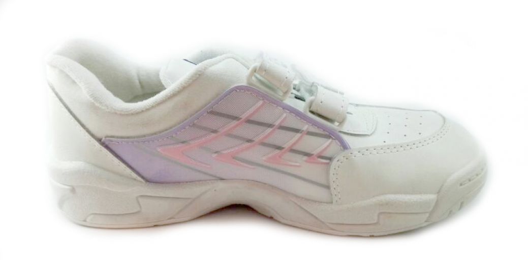 Zapatillas Cuerina Con Doble Velcro