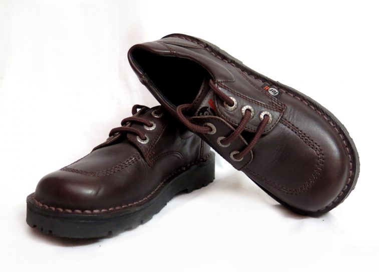 Zapato Colegial Mango Con Cordon OUTLET