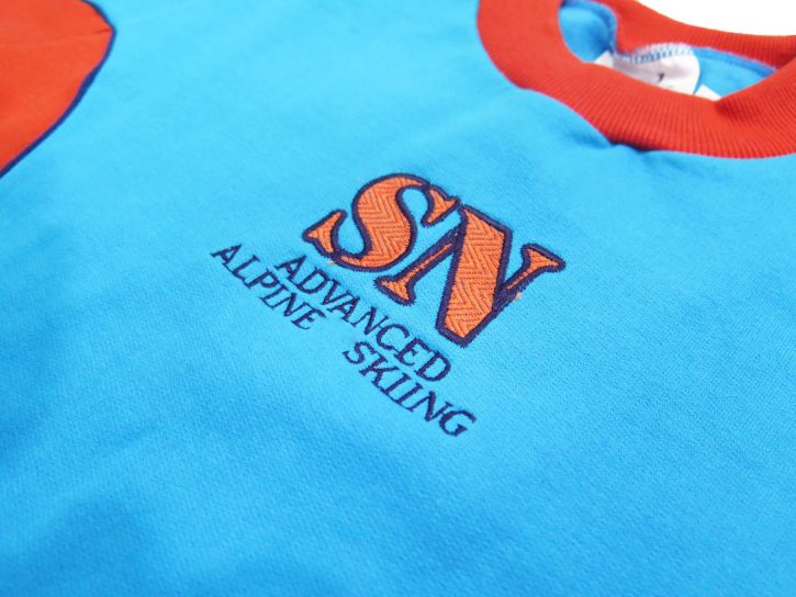 Buzo de Algodon Frizado Bordado "SN"