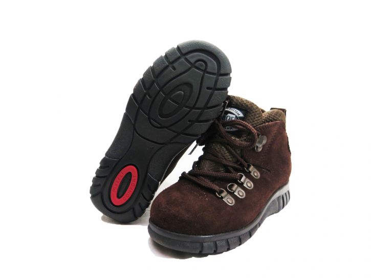 Borcego de Gamuza Con Cordon