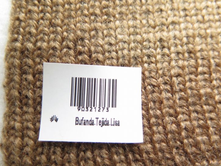 Bufanda Tejida Lisa