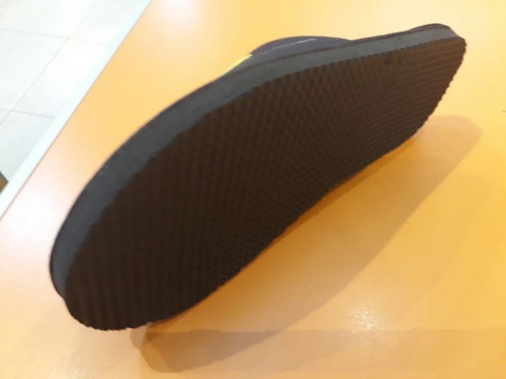 Chinela Punta Cerrada Spiderman Hombre Araña