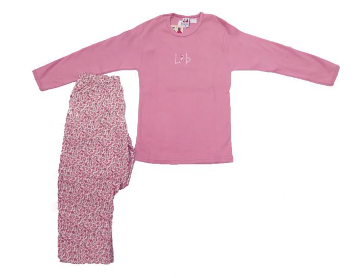 Pijama Invierno Remera Manga Larga Bordada y Pantalon Floreada