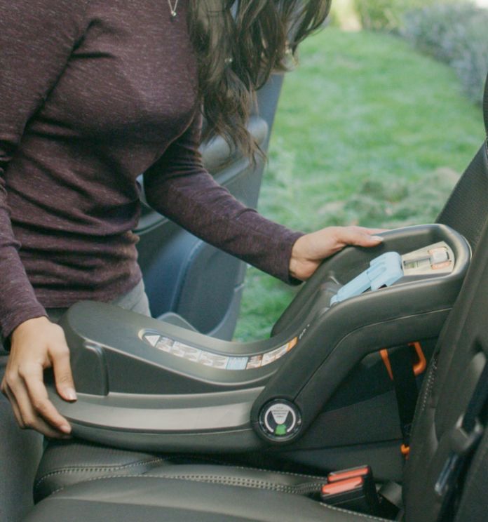 Huevito MESA con base Isofix (LATCH)